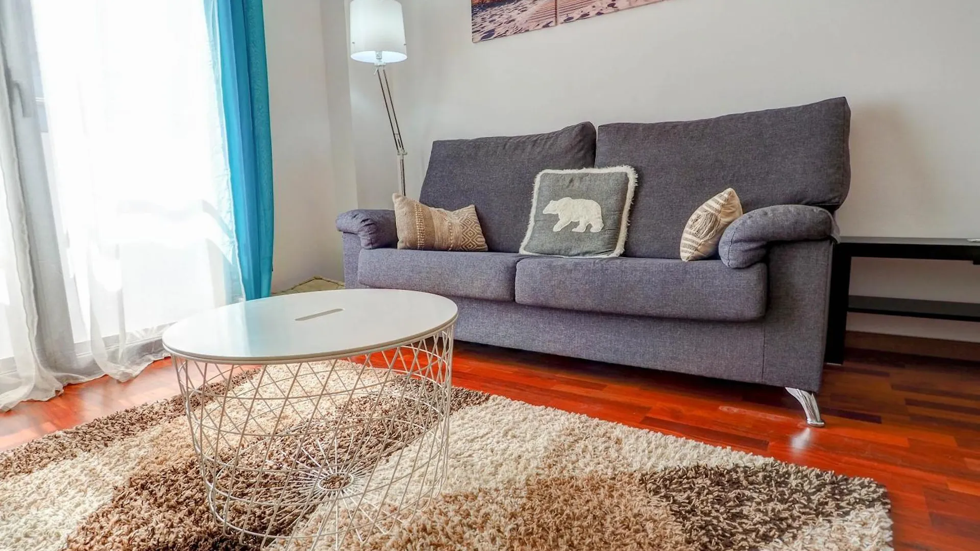Seaside April Apartment By Hello Homes סיטגס ספרד