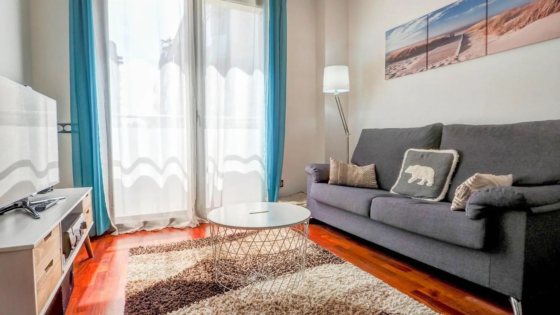 Seaside April Apartment By Hello Homes סיטגס 0*,